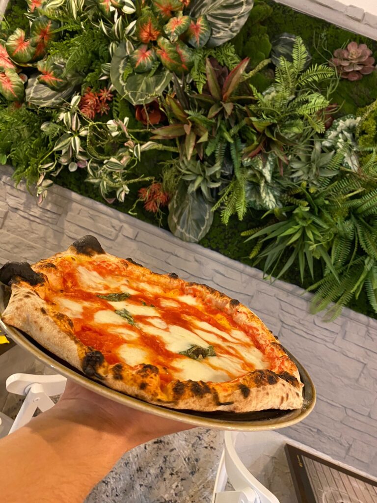 pizza napoletana Gustaria